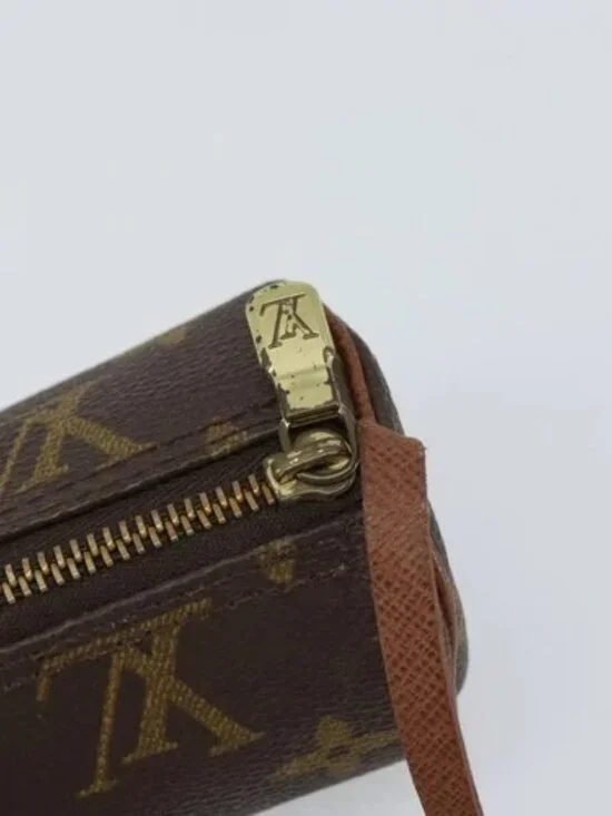 LOUIS VUITTON Monogram Papillon Pouch LV Auth - Picture 9 of 16